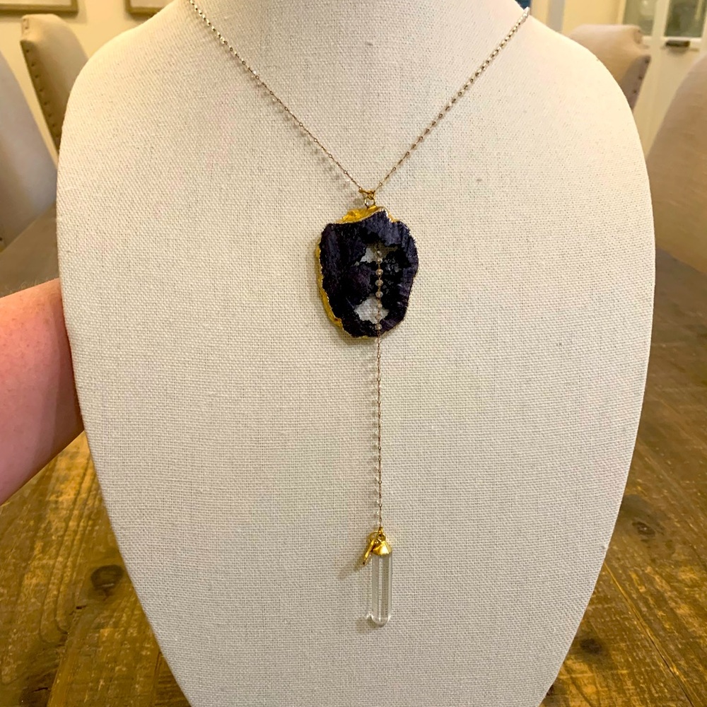 LOVE’S AFFECT 🖤 Quartz & Crystal Necklace
